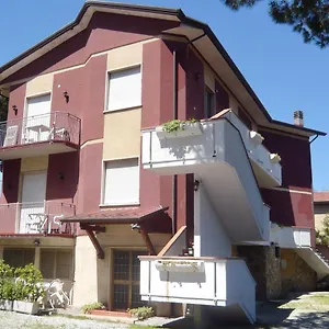 Iss Travel Casa Maria In Marina Di Massa Massa (Tuscany)